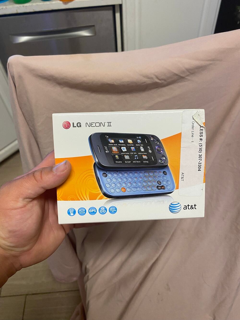 Vintage LG Neon 2 (AT&T) Slider Phone – Open Box – Original Accessories
